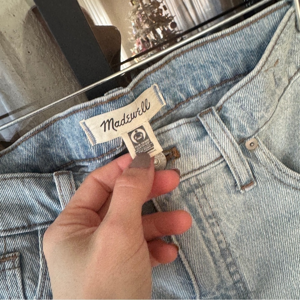 Madewell High Rise denim shorts cutoff byers wash momjean frayed hem light - Picture 5 of 6